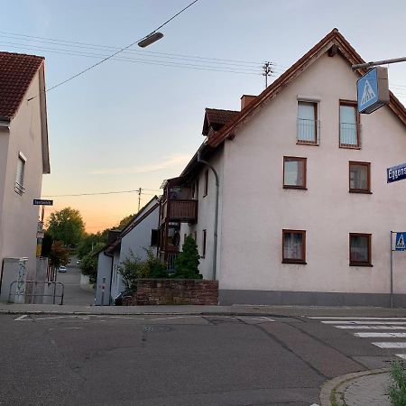 Fachwerkhaus In Ruhiger Altstadt By Rabe - Free Netflix & Eigene Terrasse Karlsruhe Eksteriør bilde