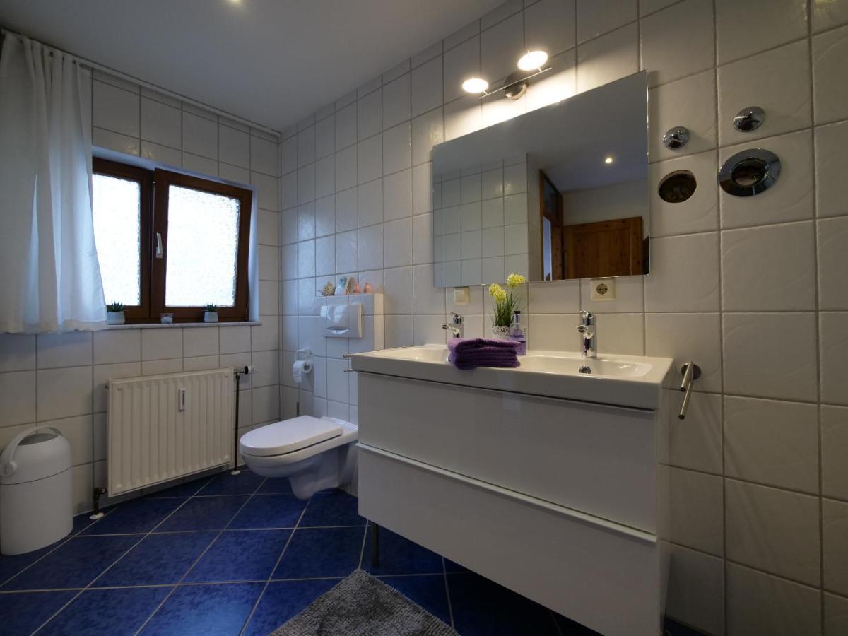 Fachwerkhaus In Ruhiger Altstadt By Rabe - Free Netflix & Eigene Terrasse Karlsruhe Eksteriør bilde