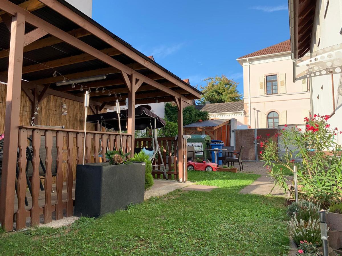 Fachwerkhaus In Ruhiger Altstadt By Rabe - Free Netflix & Eigene Terrasse Karlsruhe Eksteriør bilde
