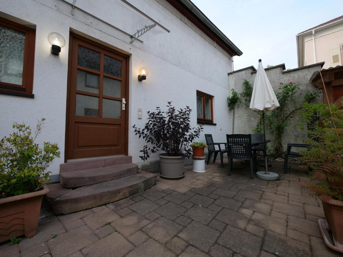 Fachwerkhaus In Ruhiger Altstadt By Rabe - Free Netflix & Eigene Terrasse Karlsruhe Eksteriør bilde